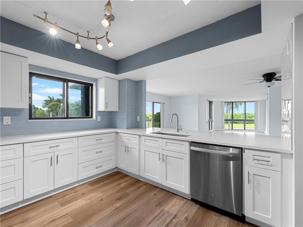 801 S Ocean Drive, Unit 205, Fort Pierce, FL 34949 Photo