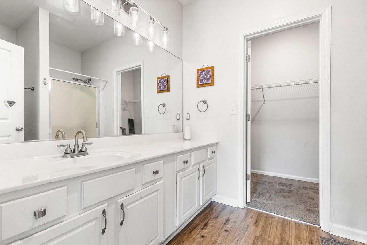 154 Grand Oaks Drive Photo 16