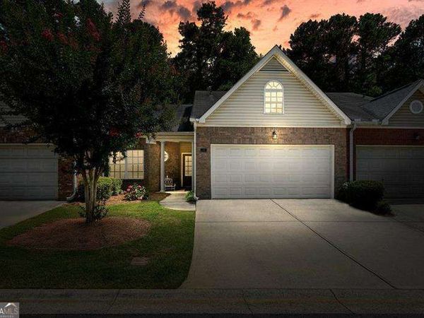 2521 EDEN RIDGE Lane, Unit 7, Acworth, GA 30101