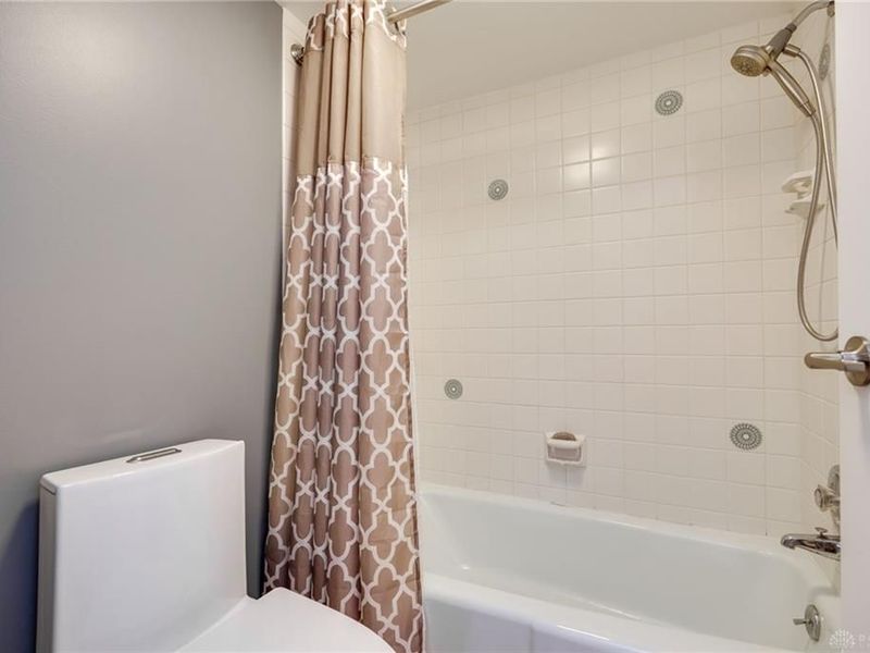 5380 Landau Drive, Unit 40, Dayton, OH 45429 Photo 24