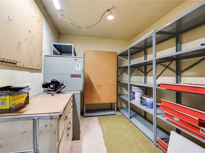 5380 Landau Drive, Unit 40, Dayton, OH 45429 Photo 32