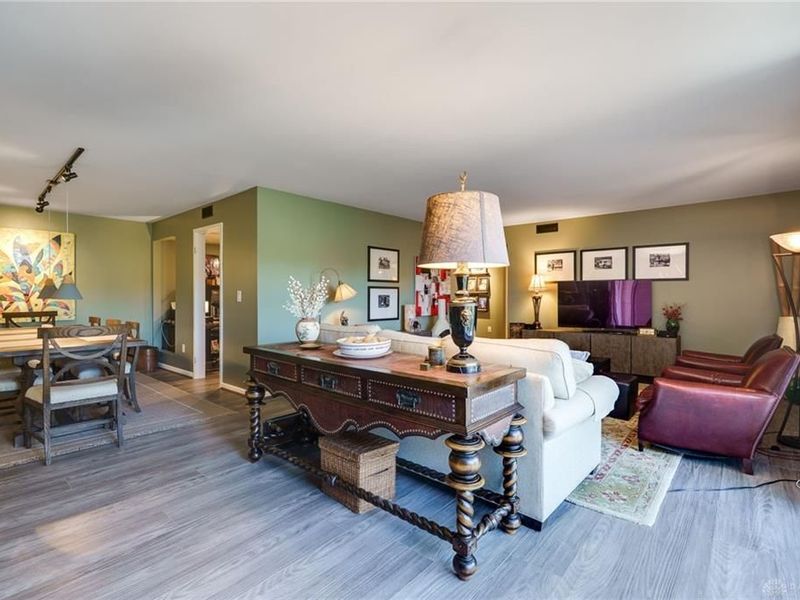 5380 Landau Drive, Unit 40, Dayton, OH 45429 Photo 8