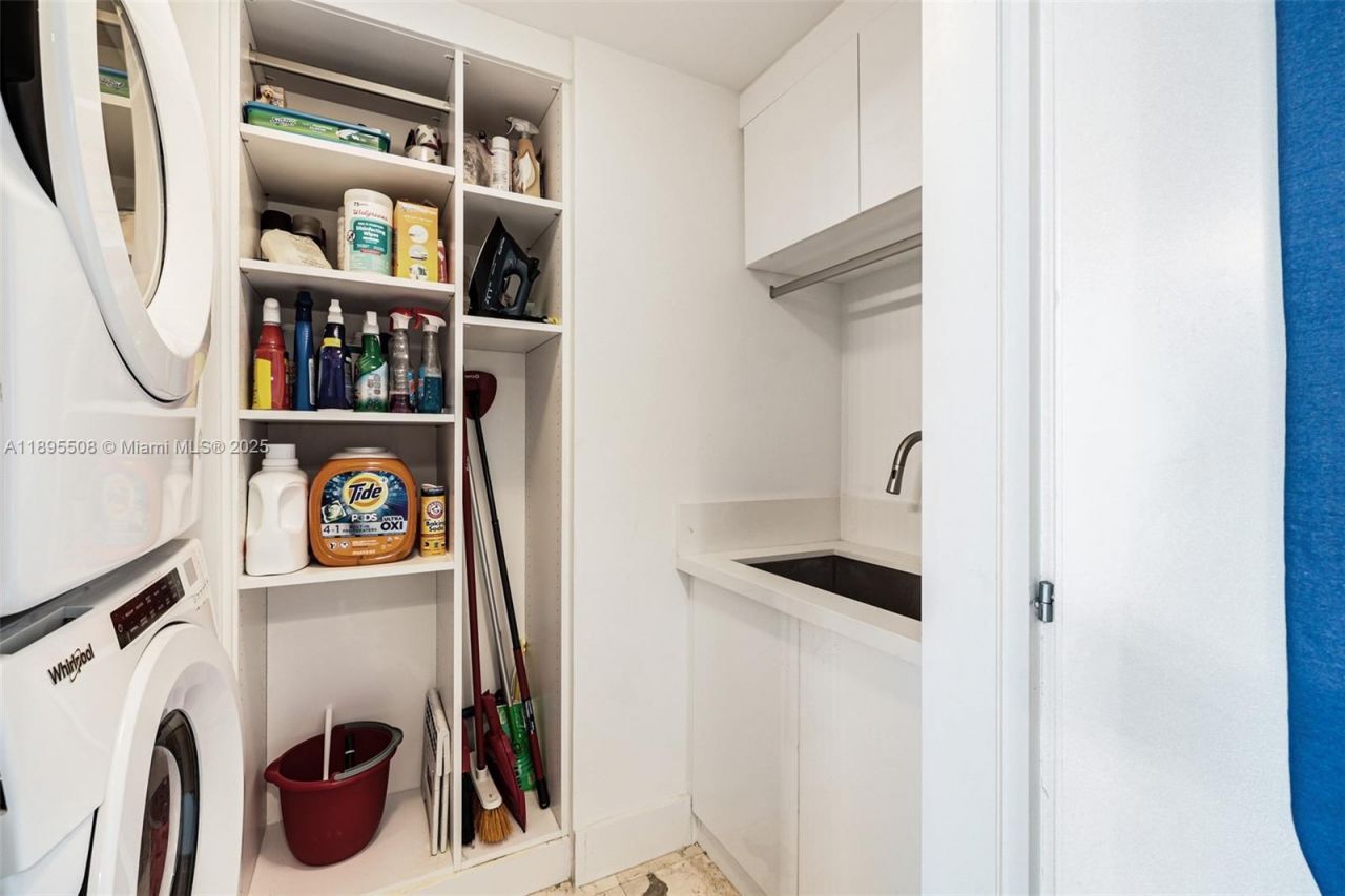 2627 S Bayshore Dr, Unit 504, Miami, FL 33133 Photo