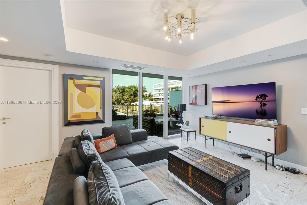 2627 S Bayshore Dr, Unit 504, Miami, FL 33133 Photo