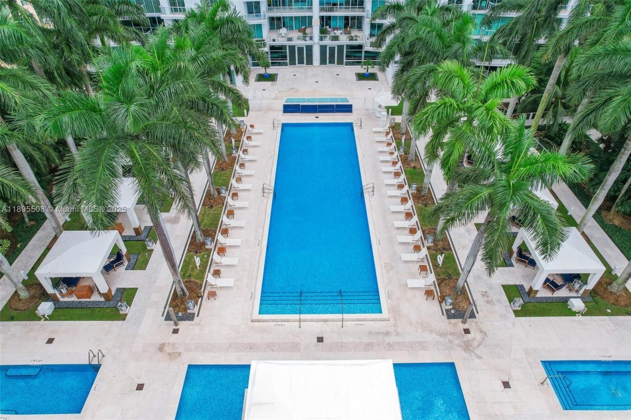 2627 S Bayshore Dr, Unit 504, Miami, FL 33133 Photo