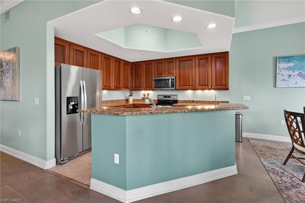 975 Sandpiper St, Unit A204, Naples, FL 34102 Photo