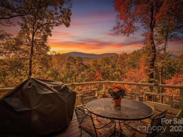 354 Big Ridge Road, Burnsville, NC 28714