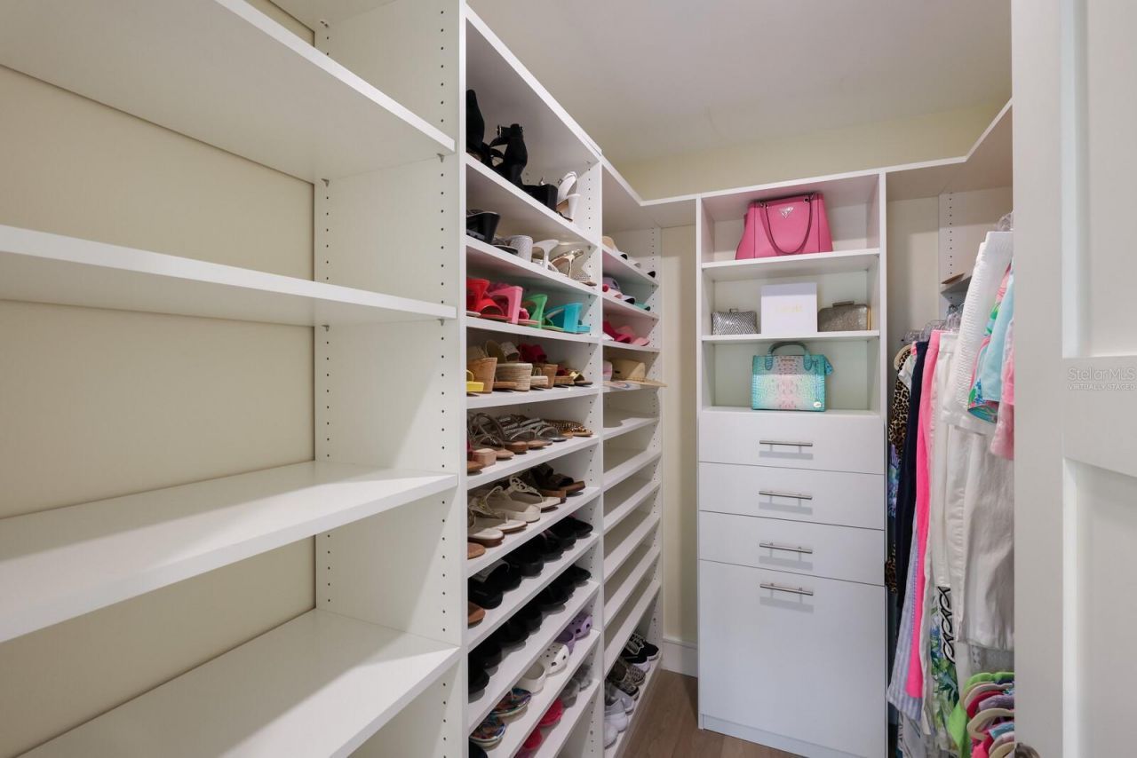 1253 N Basin Lane, Sarasota, FL 34242 Photo