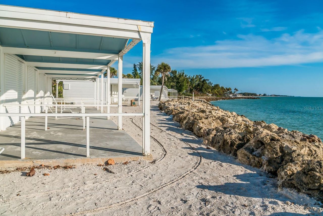 1253 N Basin Lane, Sarasota, FL 34242 Photo