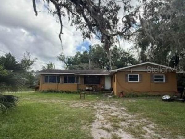 2715 NE 1ST AVENUE, OCALA, FL 34470