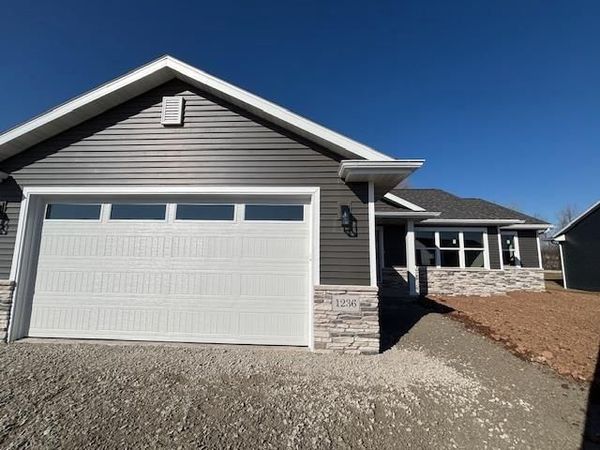 1236 W THORN CREEK DRIVE, Hilbert, WI 54129