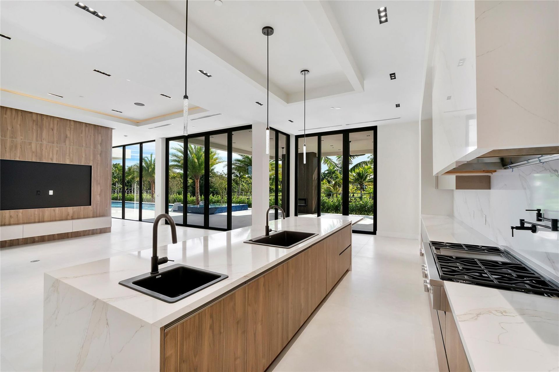 11750 NW 15th Street, Plantation, FL 33323 Photo