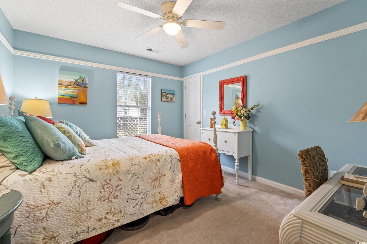 353 Worthington Circle Photo 18