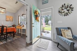 353 Worthington Circle photo 4