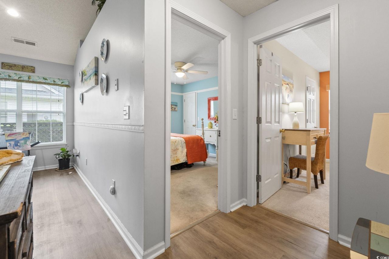 353 Worthington Circle Photo 22