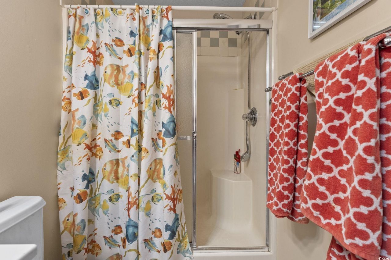 353 Worthington Circle Photo 27