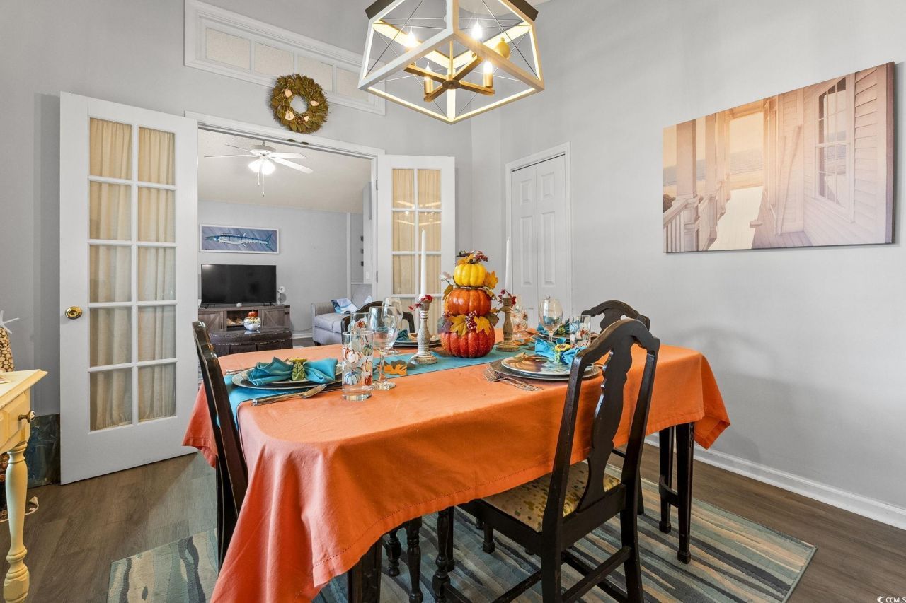 353 Worthington Circle Photo 7