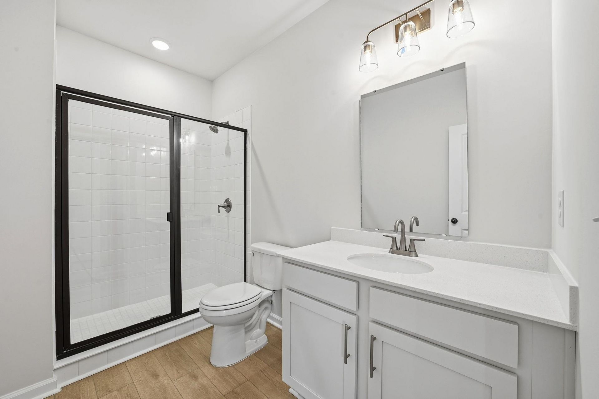 1008 Triton Ave. Photo 21