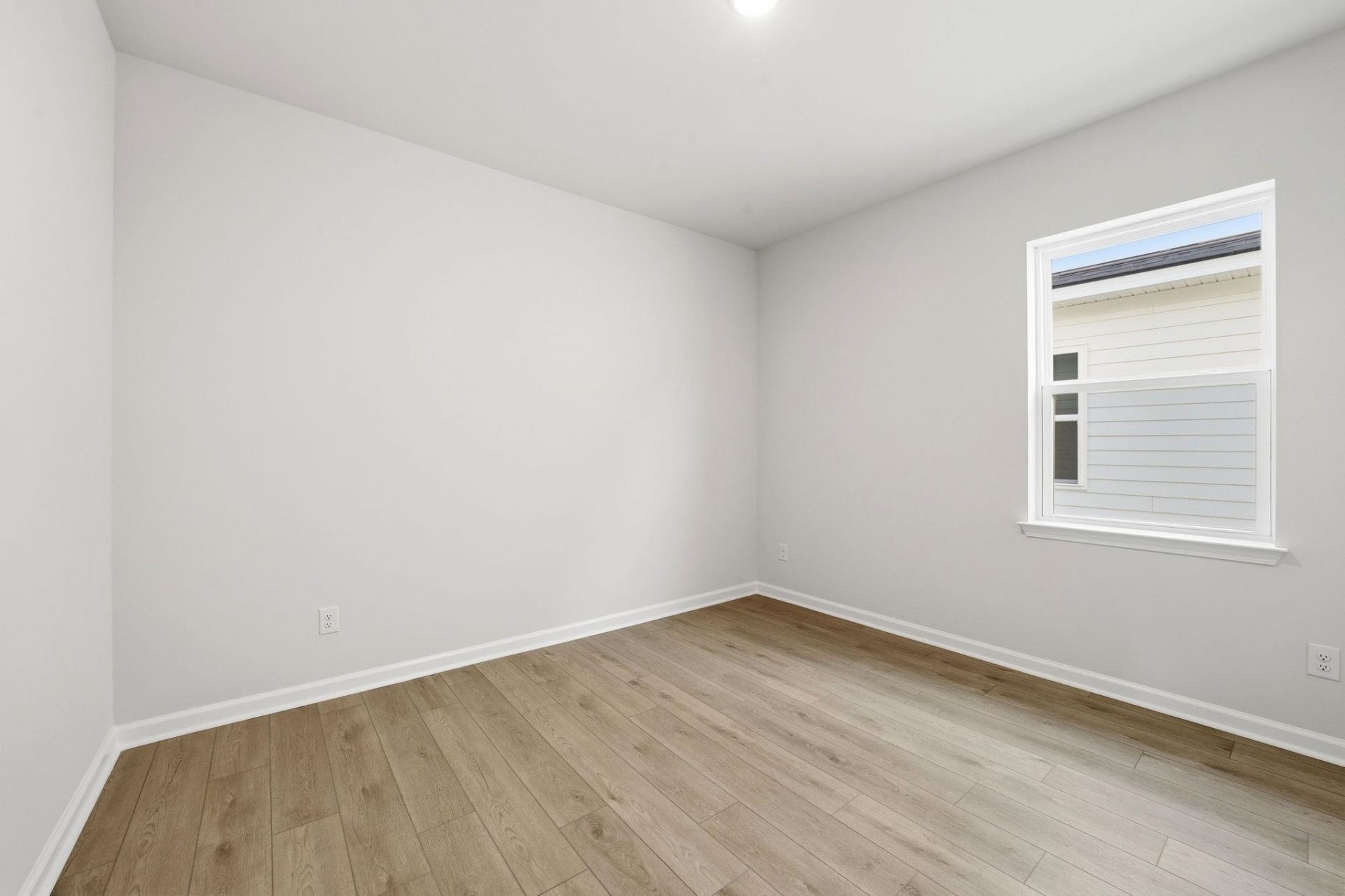 1008 Triton Ave. Photo 22