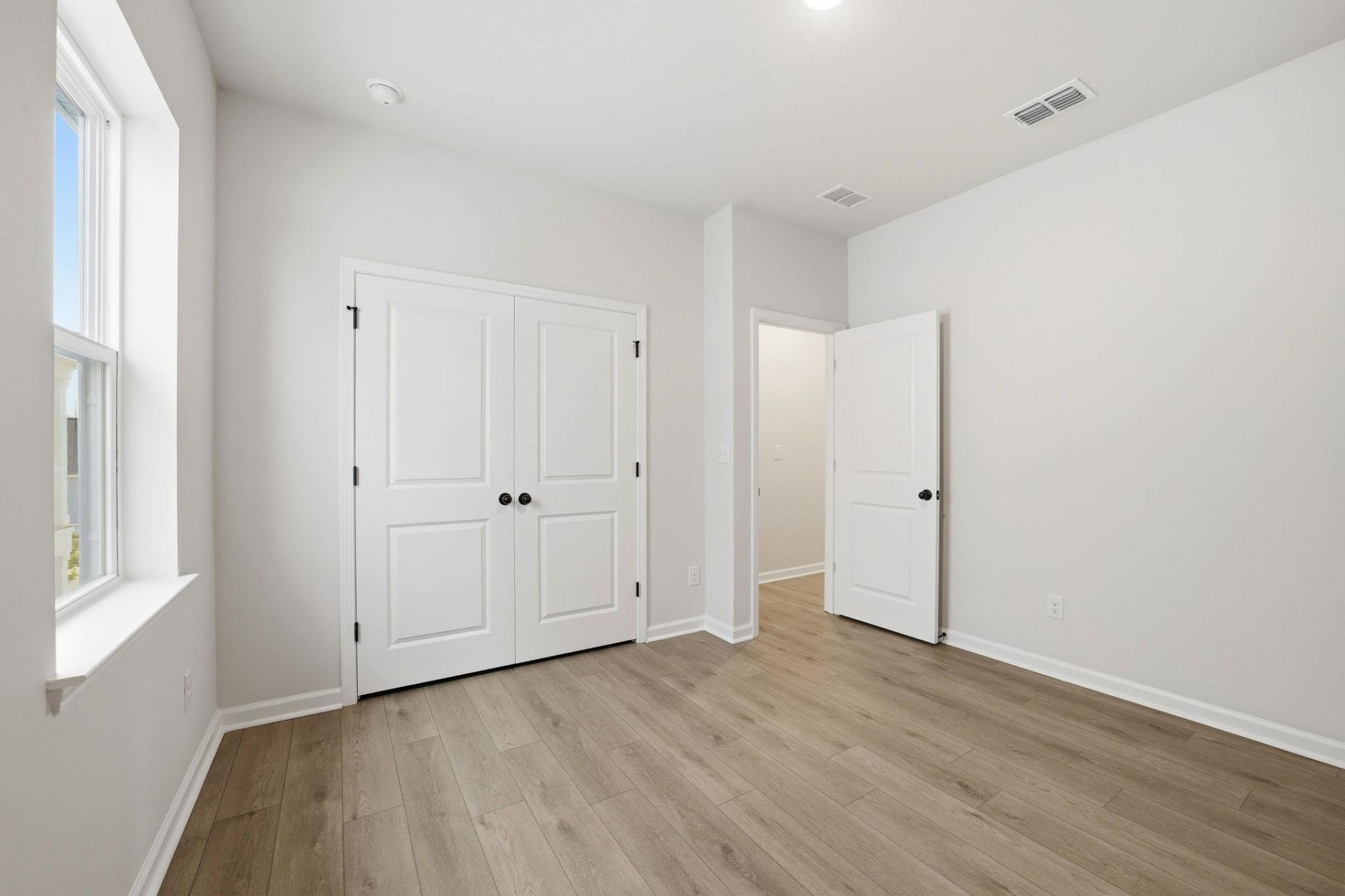 1008 Triton Ave. Photo 23