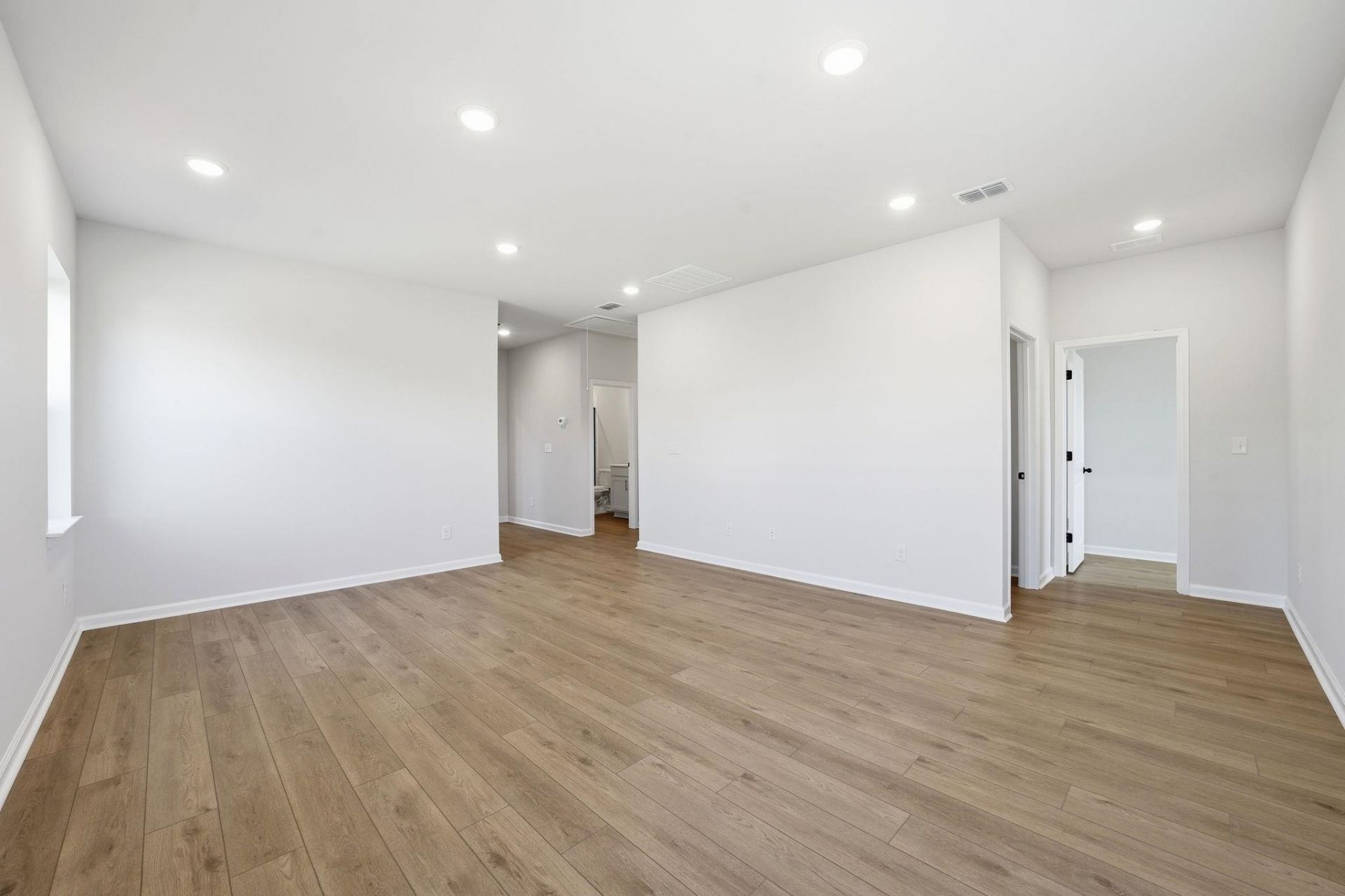 1008 Triton Ave. Photo 26