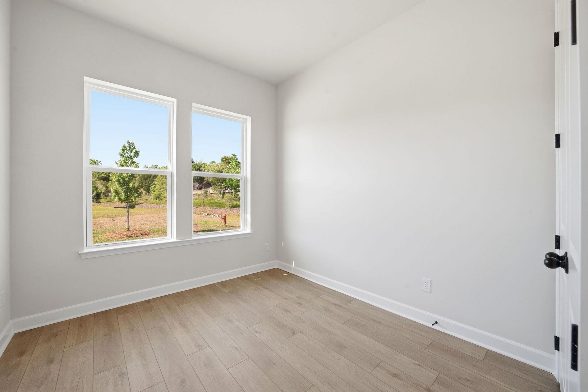 1008 Triton Ave. Photo 38