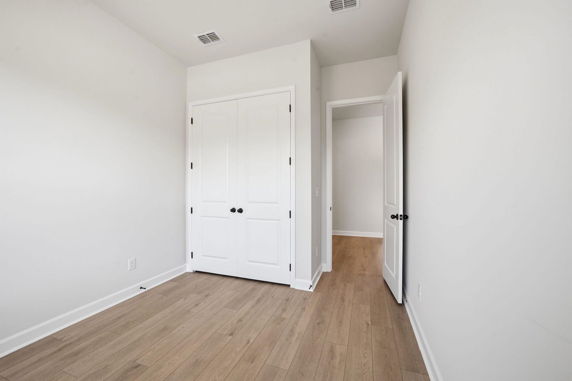 1008 Triton Ave. Photo 39