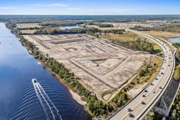 1008 Triton Ave. photo 4