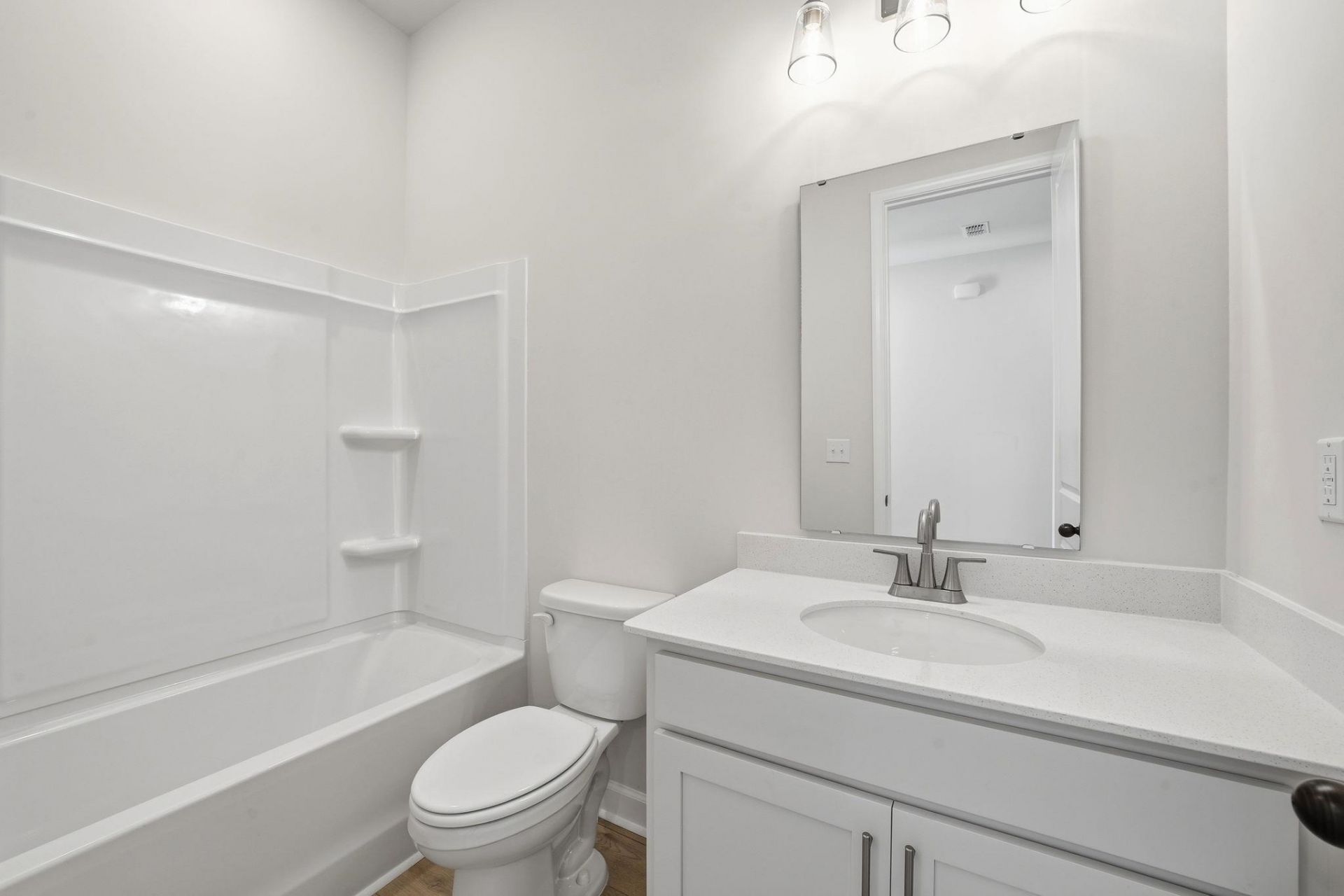 1008 Triton Ave. Photo 40