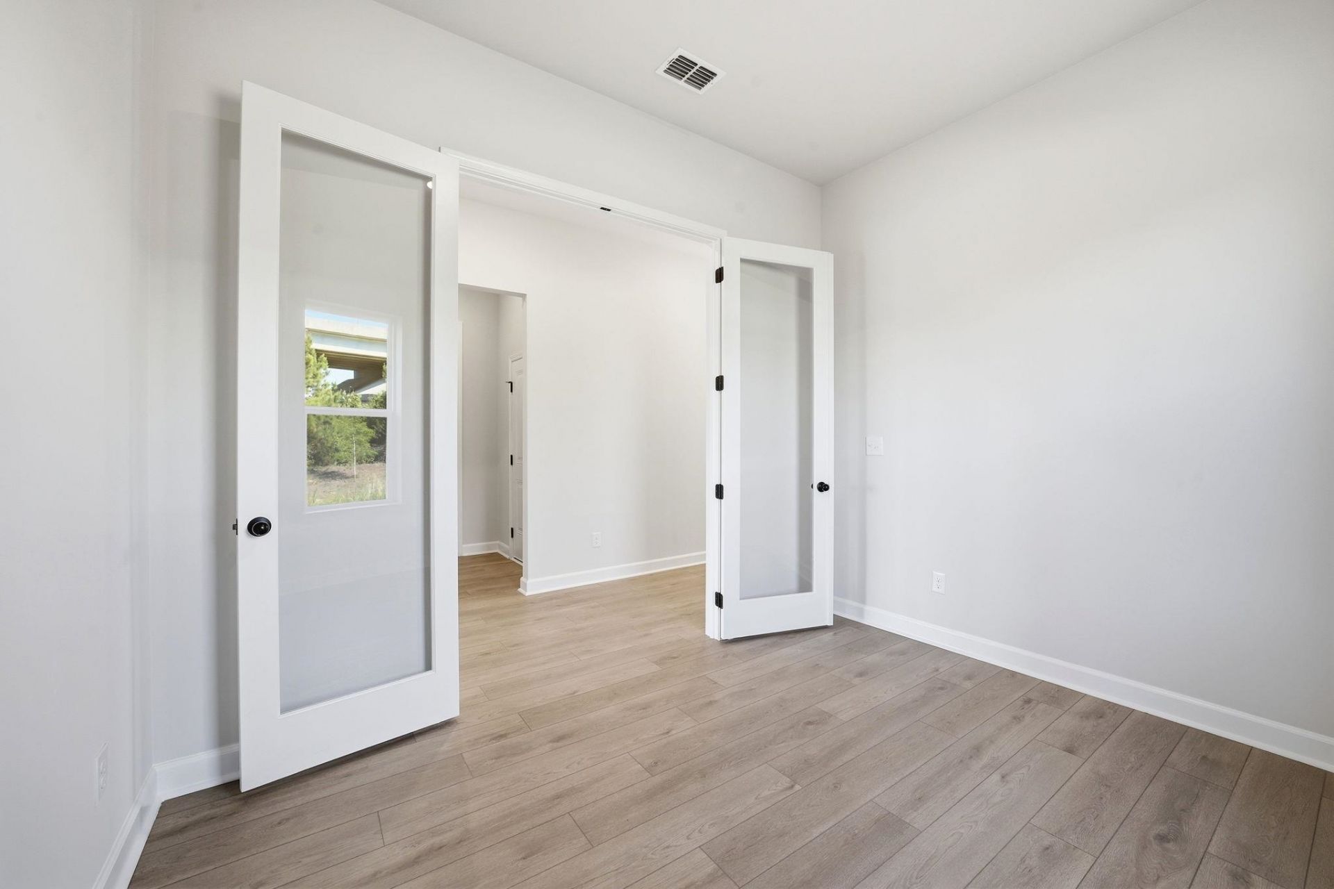 1008 Triton Ave. Photo 42