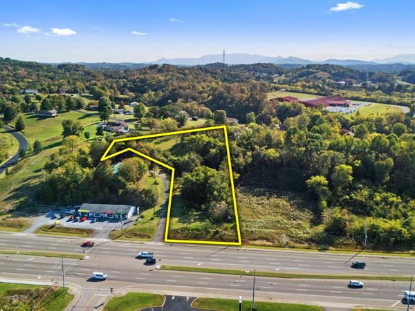 Lot 34 Winfield Dunn Parkway, Sevierville, TN 37876