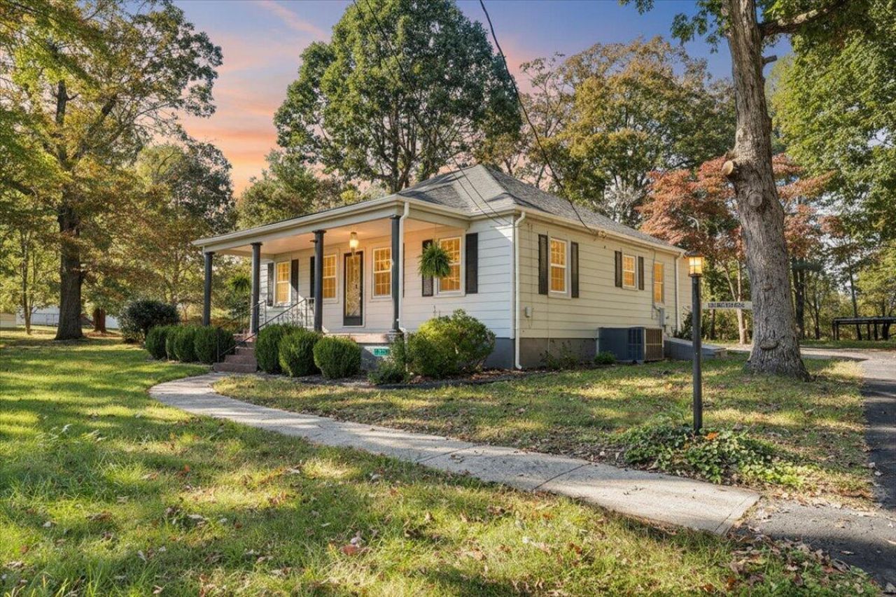 1433 Chalk Level Rd, Chatham, VA 24531 Main Photo