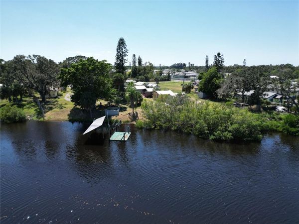 1210 SWEENEY DRIVE, RUSKIN, FL 33570