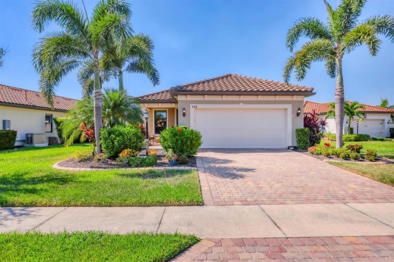 6918 Hanover Court, Lakewood Ranch, FL 34202 Photo