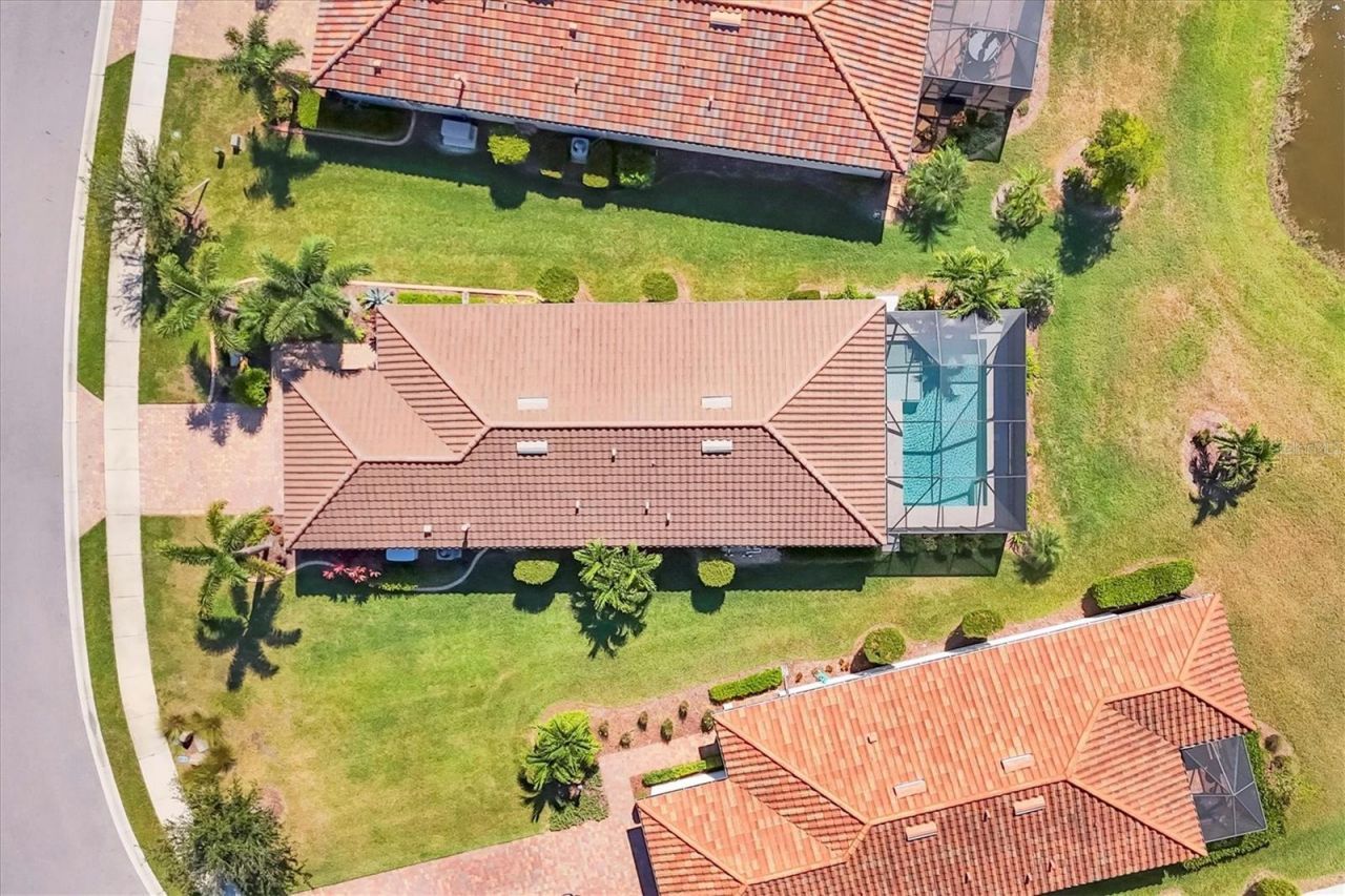 6918 Hanover Court, Lakewood Ranch, FL 34202 Photo