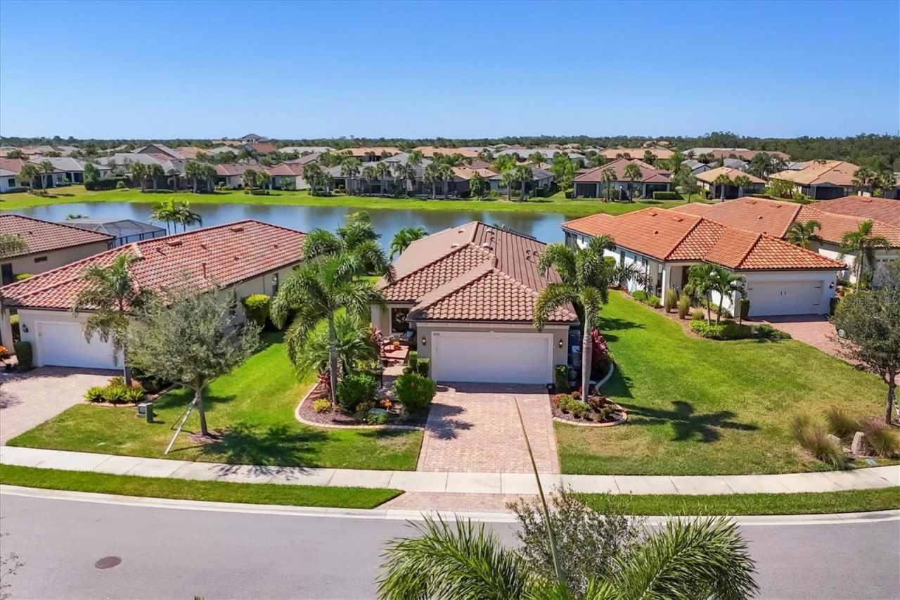 6918 Hanover Court, Lakewood Ranch, FL 34202 Photo