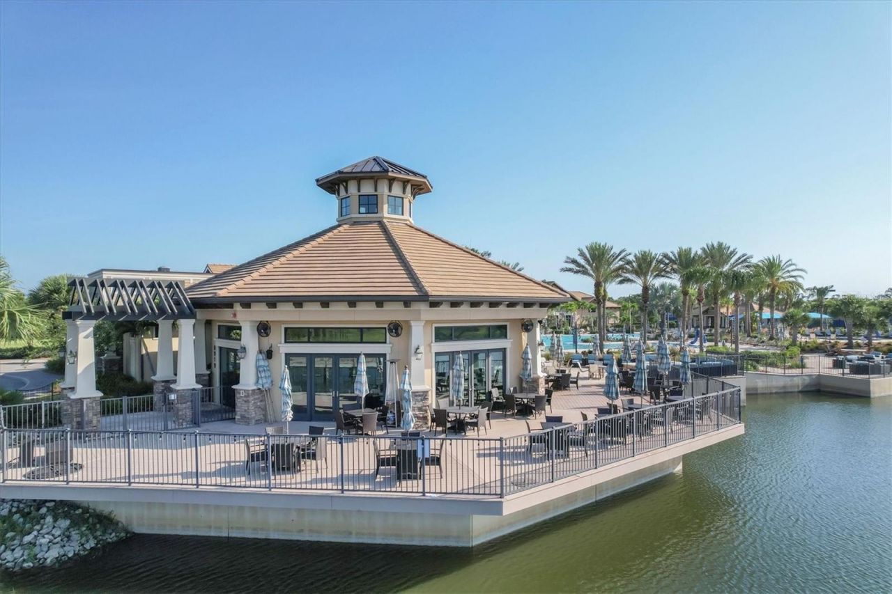 6918 Hanover Court, Lakewood Ranch, FL 34202 Photo