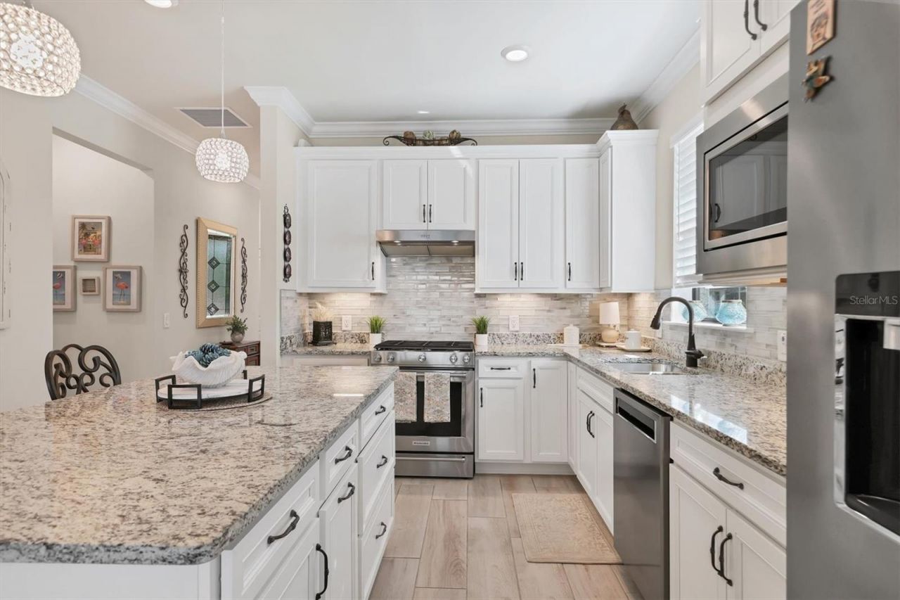 6918 Hanover Court, Lakewood Ranch, FL 34202 Photo