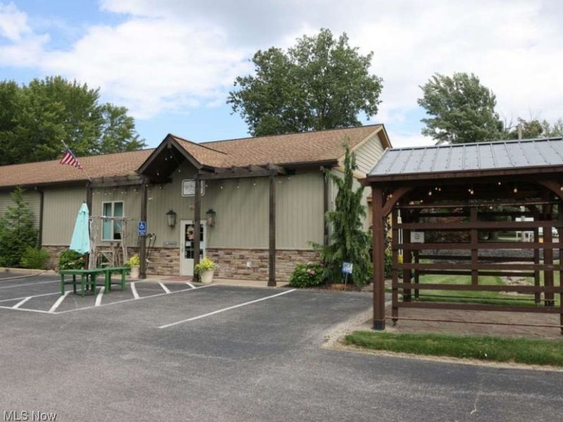 420 N Ridge Road W, Lorain, OH 44053 Photo 10