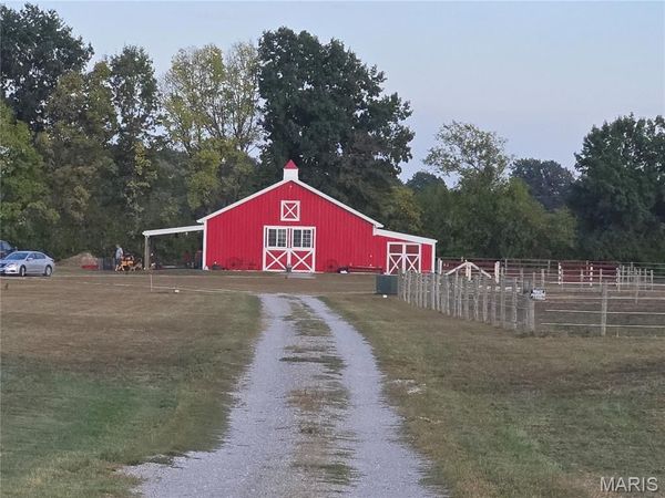 151 DOC LIN Drive, Sparta, IL 62286