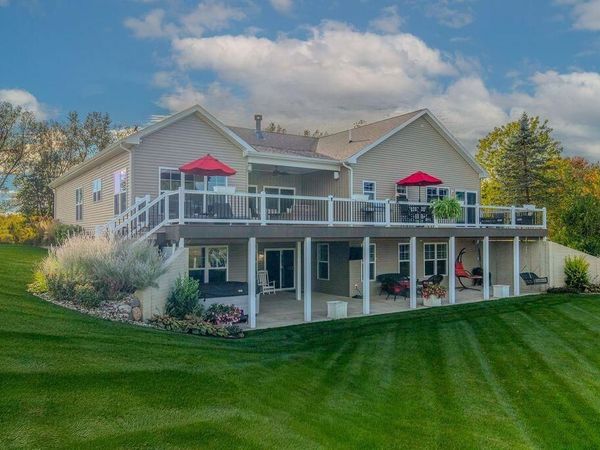 17088 Fawn River Road, White Pigeon, MI 49099