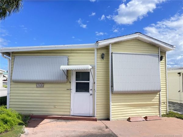 943 Nettles Boulevard, Jensen Beach, FL 34957