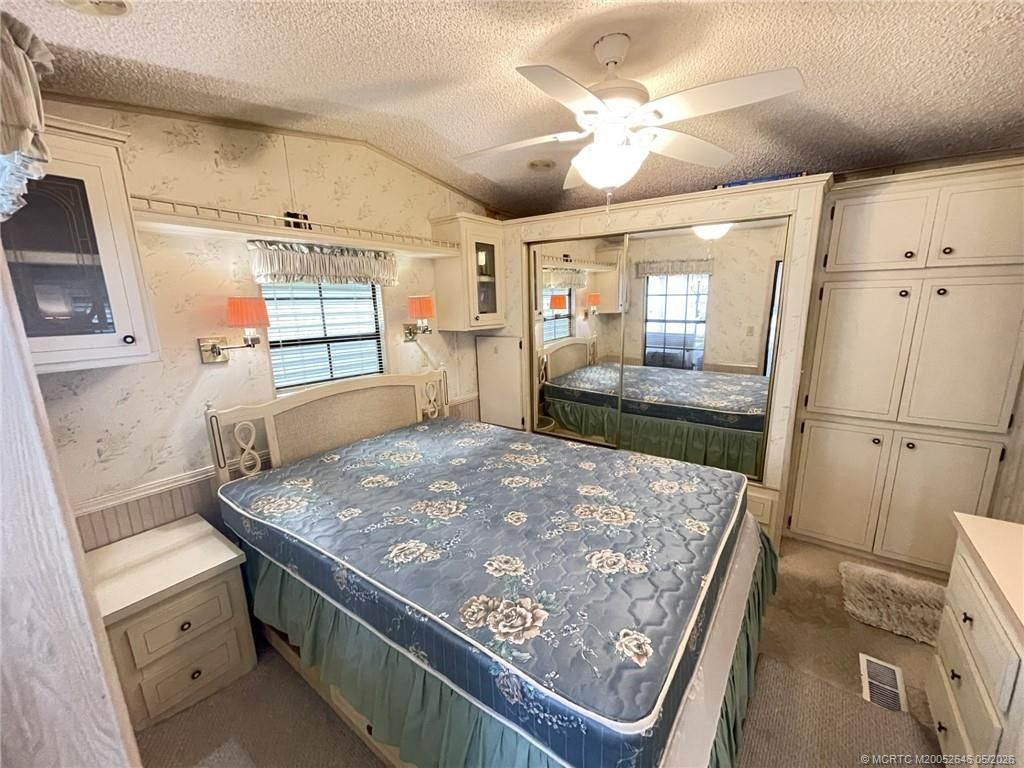 943 Nettles Boulevard, Jensen Beach, FL 34957 Photo