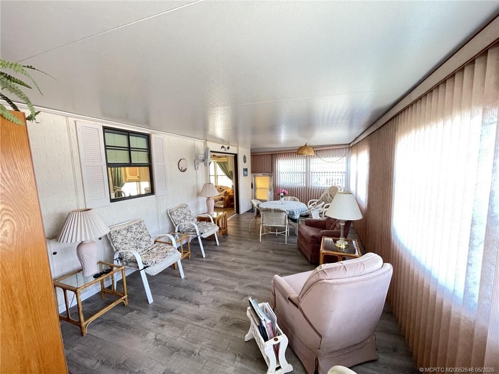 943 Nettles Boulevard, Jensen Beach, FL 34957 Photo