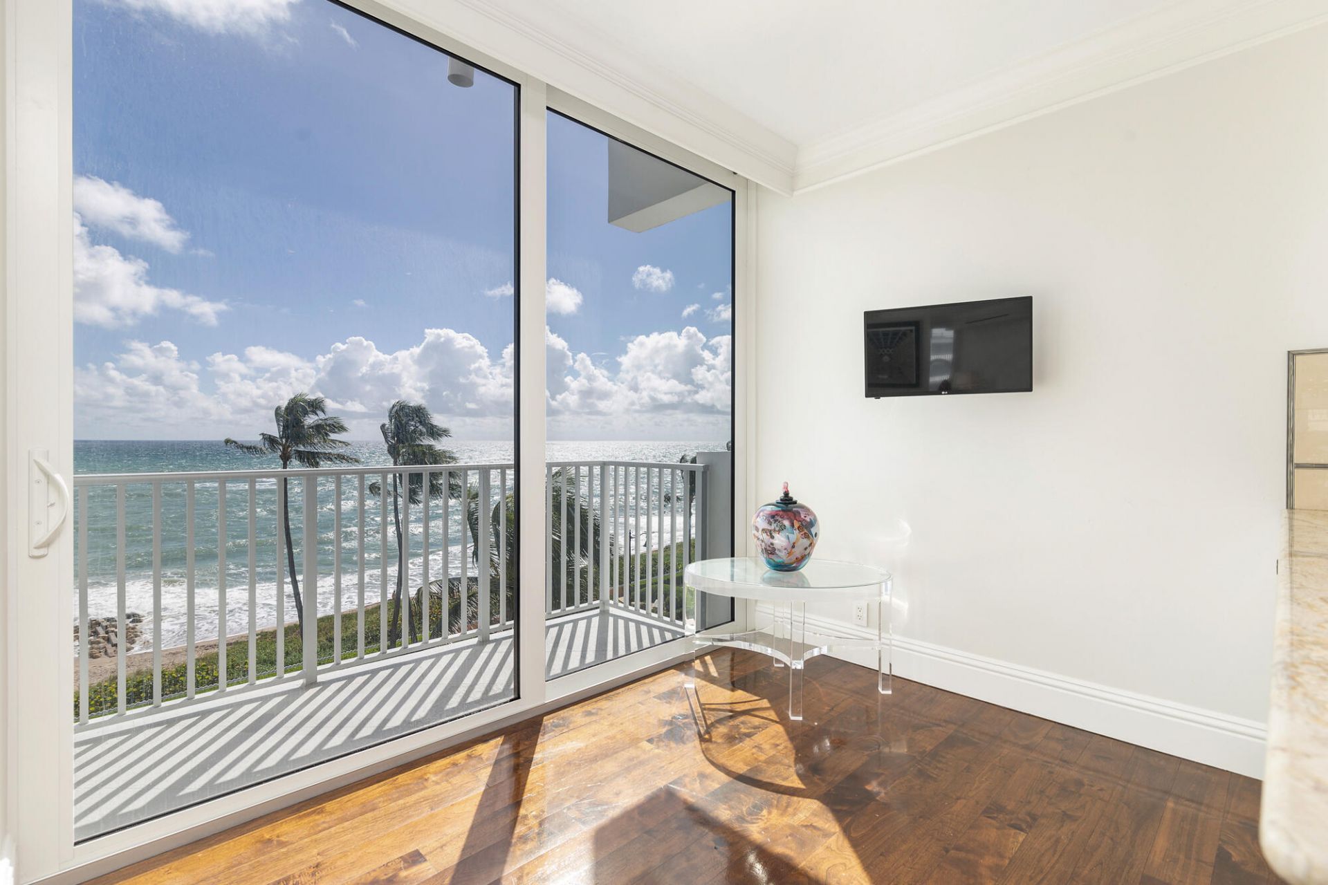 330 S Ocean Boulevard, Unit 5-D, Palm Beach, FL 33480 Photo