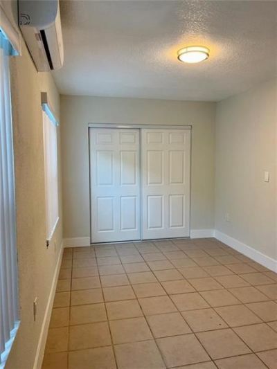 2201 NE 135th Ln, North Miami Beach, FL 33181 Photo