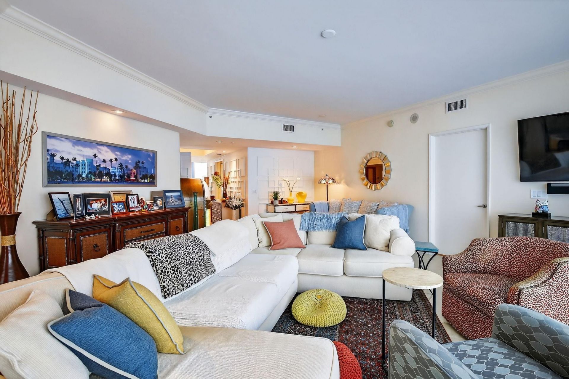 333 Las Olas Way, Unit 2303, Fort Lauderdale, FL 33301 Photo