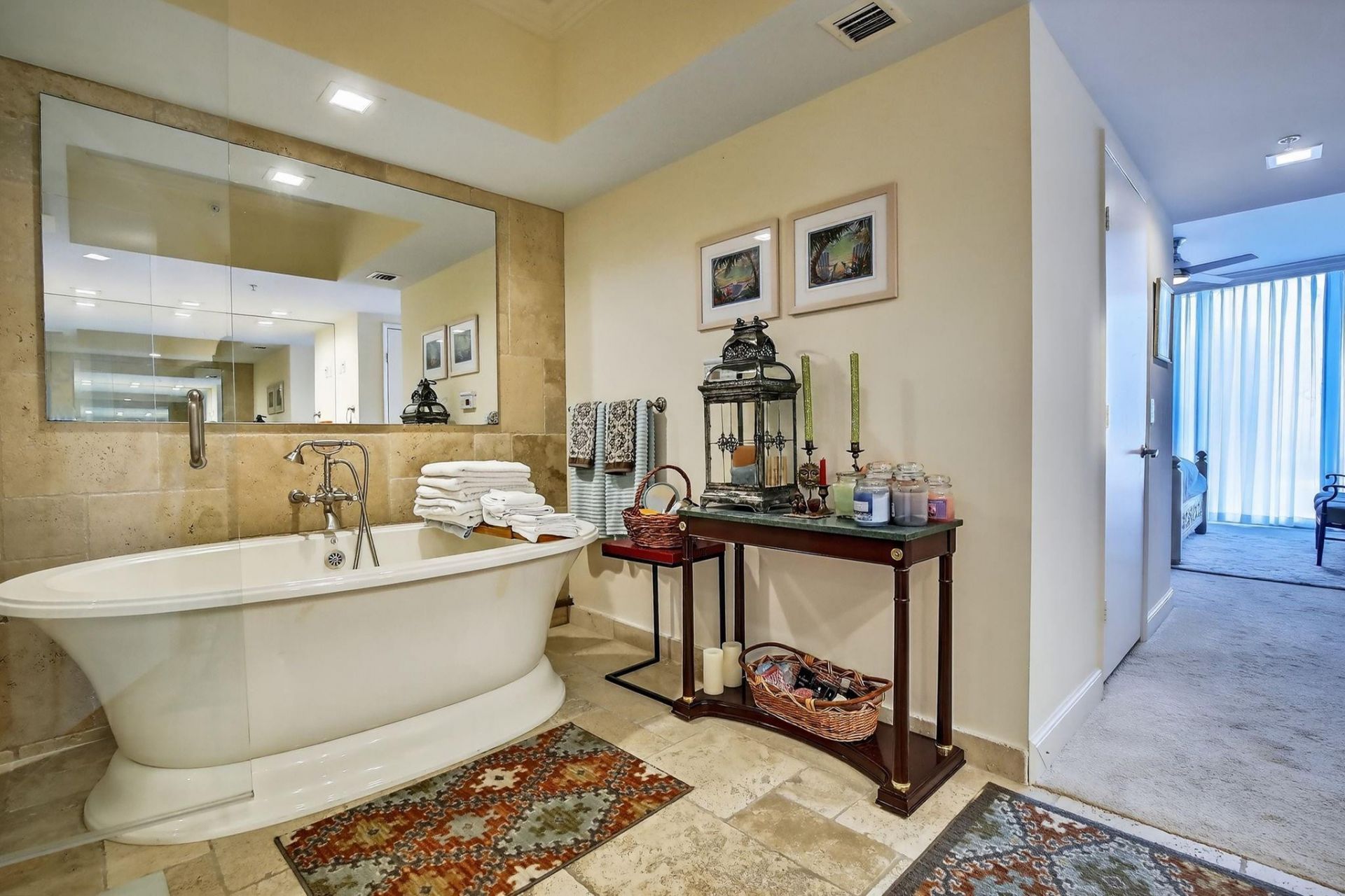 333 Las Olas Way, Unit 2303, Fort Lauderdale, FL 33301 Photo