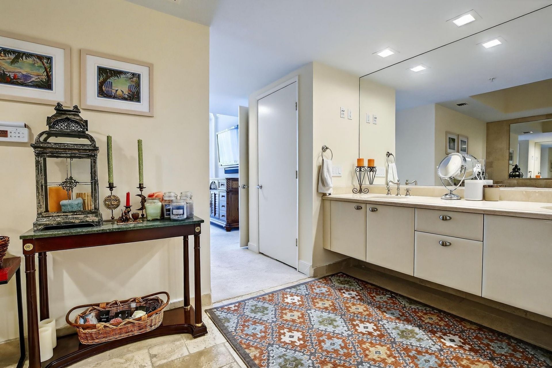 333 Las Olas Way, Unit 2303, Fort Lauderdale, FL 33301 Photo