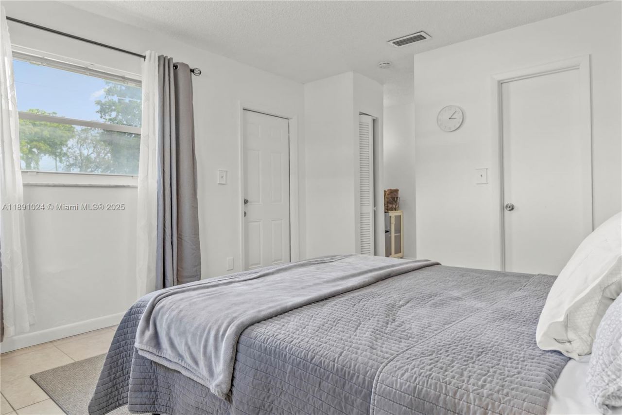 1936 Washington St, Hollywood, FL 33020 Photo